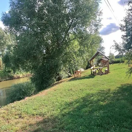 Borostyan Pihenopark Apartment